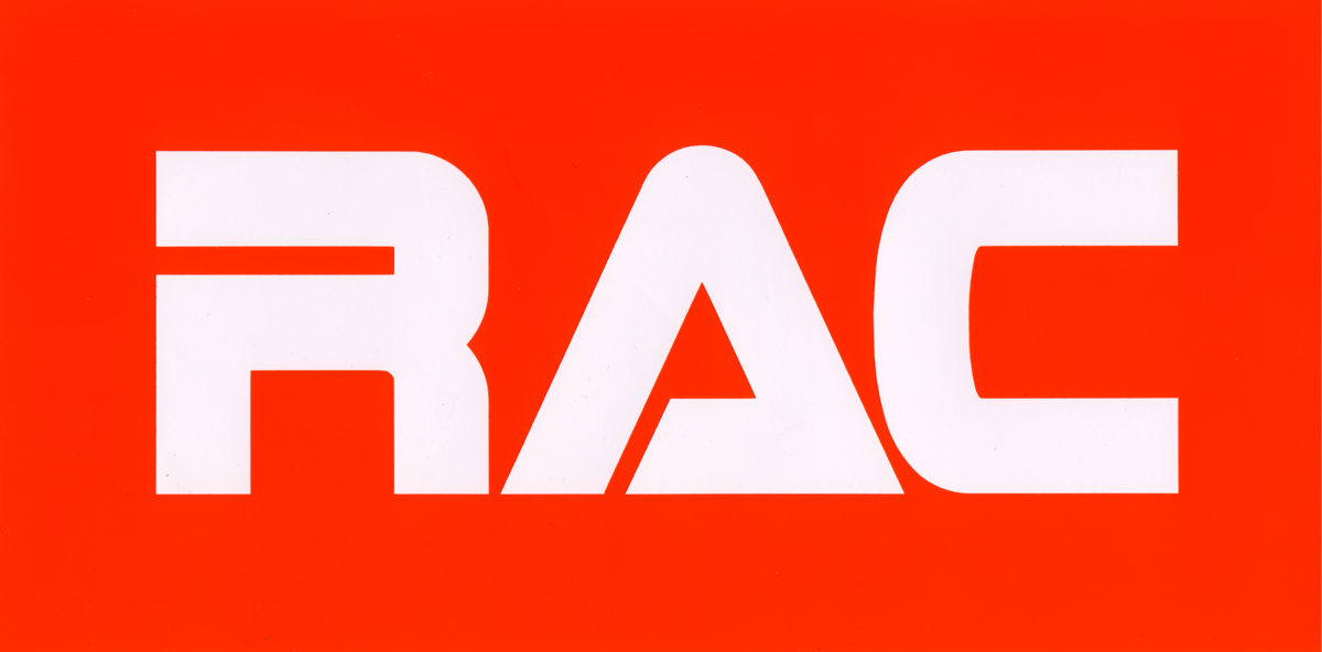 都内最大級のレース用品専門店『RAC（アールエーシー）』 サーキット走行会などで必要となるヘルメットやレーシングスーツ、グローブ、シューズなどのレーシング用品を、お手に取ってご覧いただくことができます。